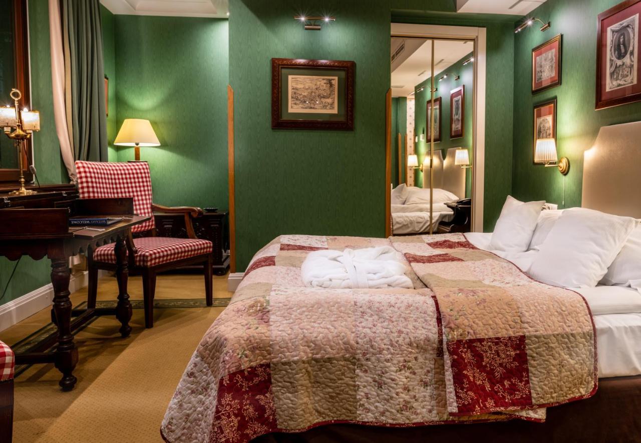 Hotel Grodek Krasków Εξωτερικό φωτογραφία