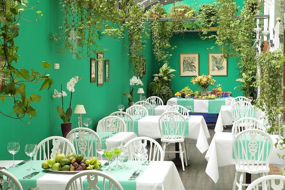 Hotel Grodek Krasków Εξωτερικό φωτογραφία The restaurant's interior